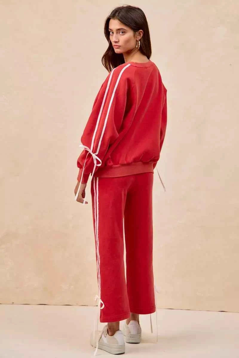 BiBi Side Lined Bow Details Fleece Sweatpants 68b6a49e42bc426384efa1c83346351b-Max-Origin