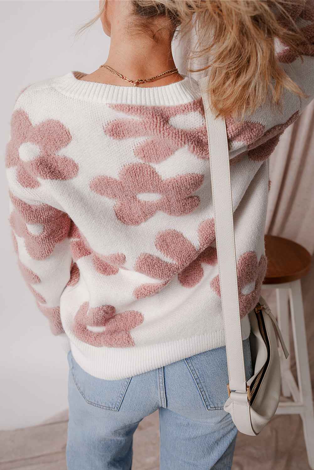 White Vintage Flower Drop Shoulder Loose Sweater 68c1cddcc7d8eefd