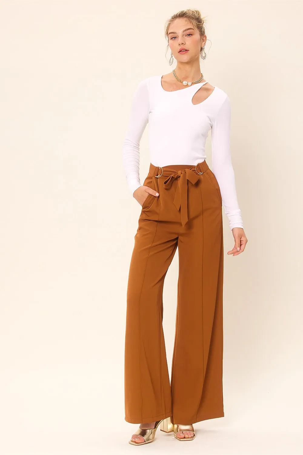 Idem Ditto Front Cut Out Long Sleeve Knit Top 68d1181e-f854-4635-933d-5c68d63cbaf2-Max