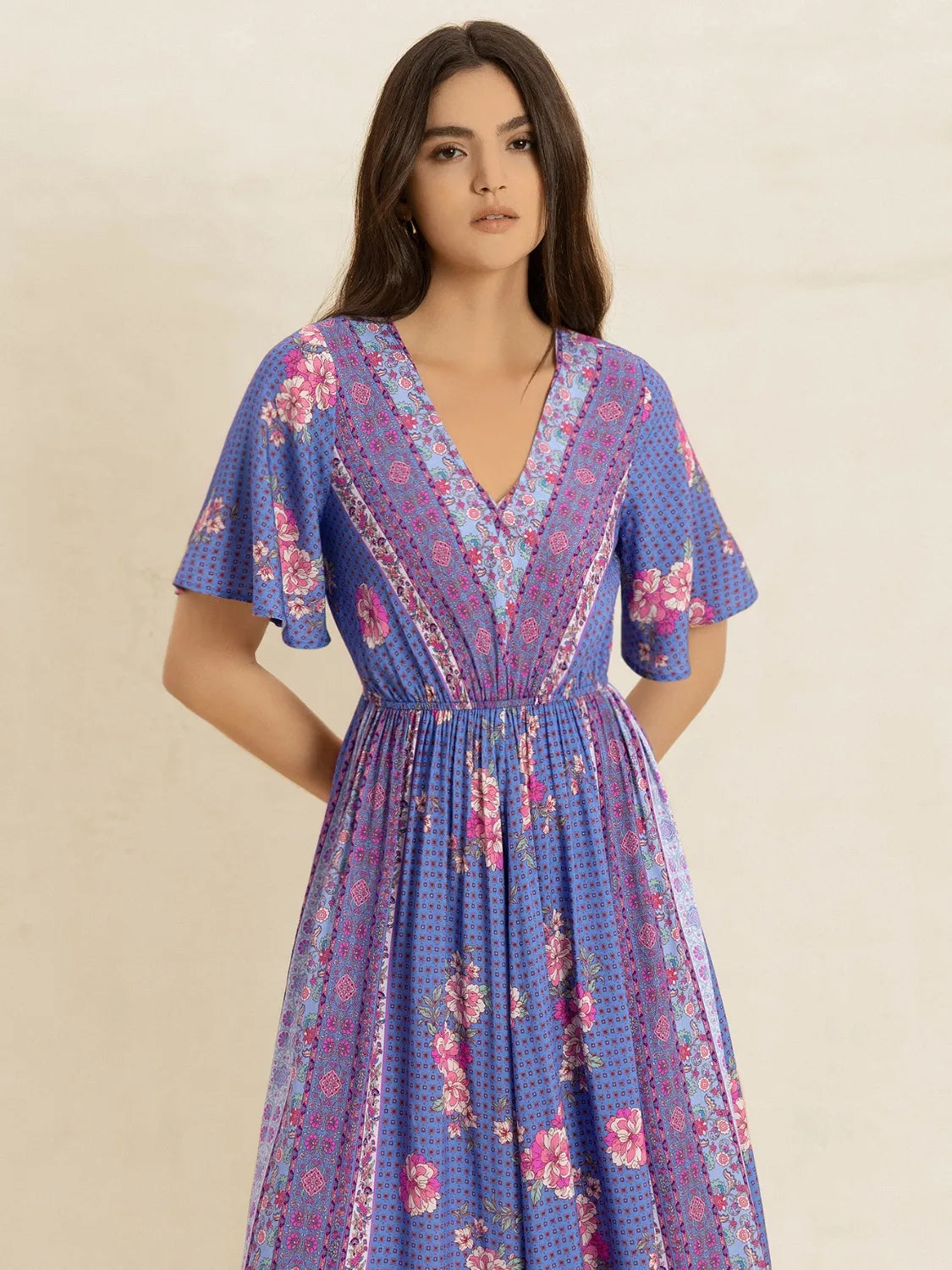 Printed Short Sleeve Midi Dress 6914349b-3bad-44b8-9a31-114e981c1113-Max-Origin