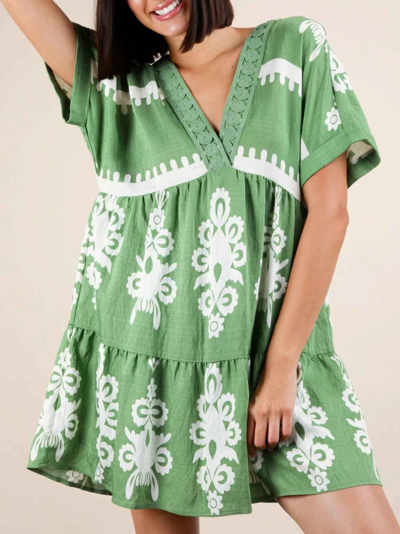 Printed V-Neck Short Sleeve Mini Dress Green 6921c7b4-8812-489b-9a35-9c4b79aa7af2-Max-Origin