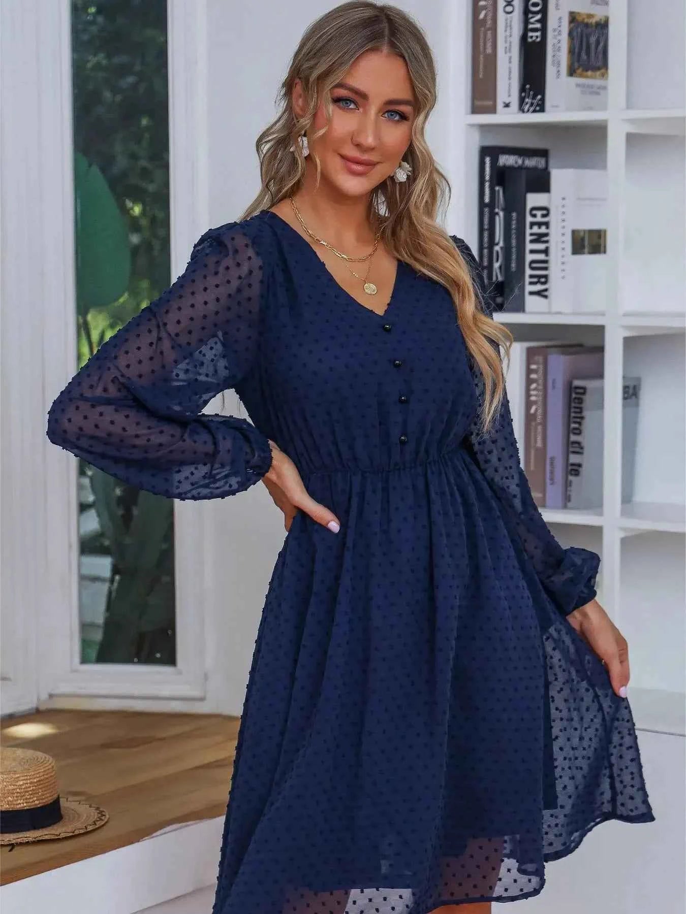 Swiss Dot V-Neck Balloon Sleeve Dress 6933f4dc-022c-4644-b28b-555993d6178a-Max-Origin