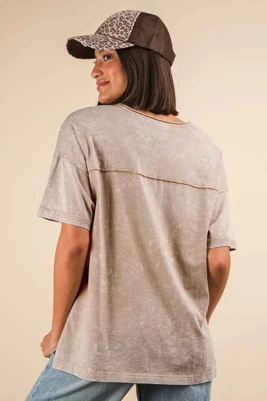 VERY J Mineral Washed V-Neck T-Shirt 693400d1110f4431950b8fb57a114bb1-Max-Origin