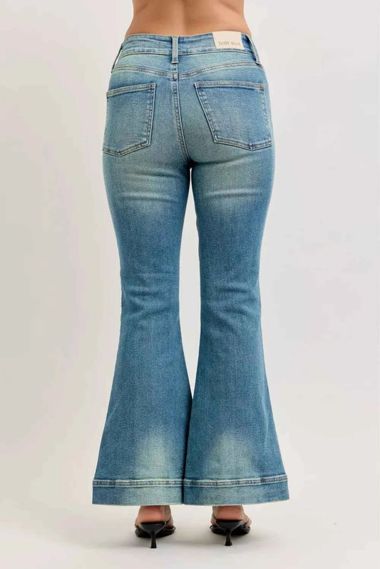 High Waist Vintage Wash Flare Jeans 694348a947444e248504e9b549b56c47-Max-Origin