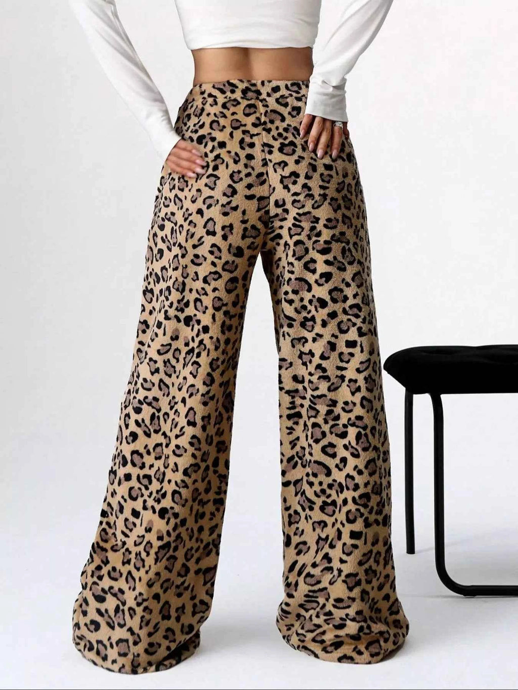 Leopard Wide Leg Pants 6964149fec1d4ec89444a3ade4294852-Max-Origin