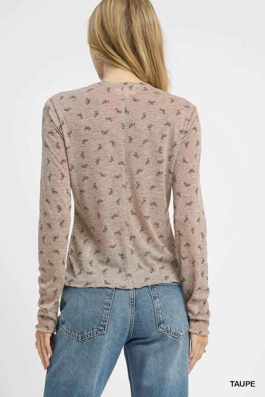 Bow Print Lightweight Knit Top 6964e3a6-ddc8-48fe-8819-f6fe7561cac6-Max-Origin