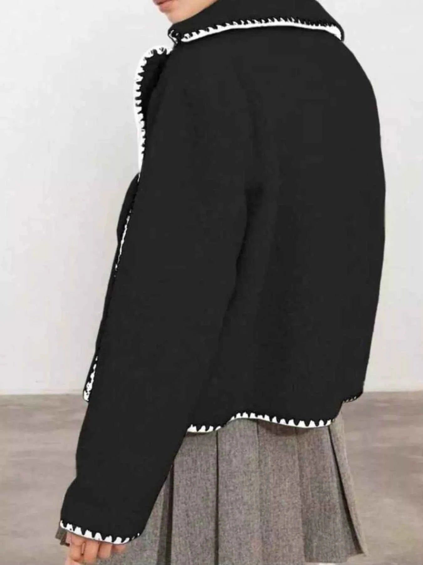 Sherpa Contrast Trim Button Up Outerwear 6996e1dc-7792-4640-95a9-a689cb844336-Max-Origin