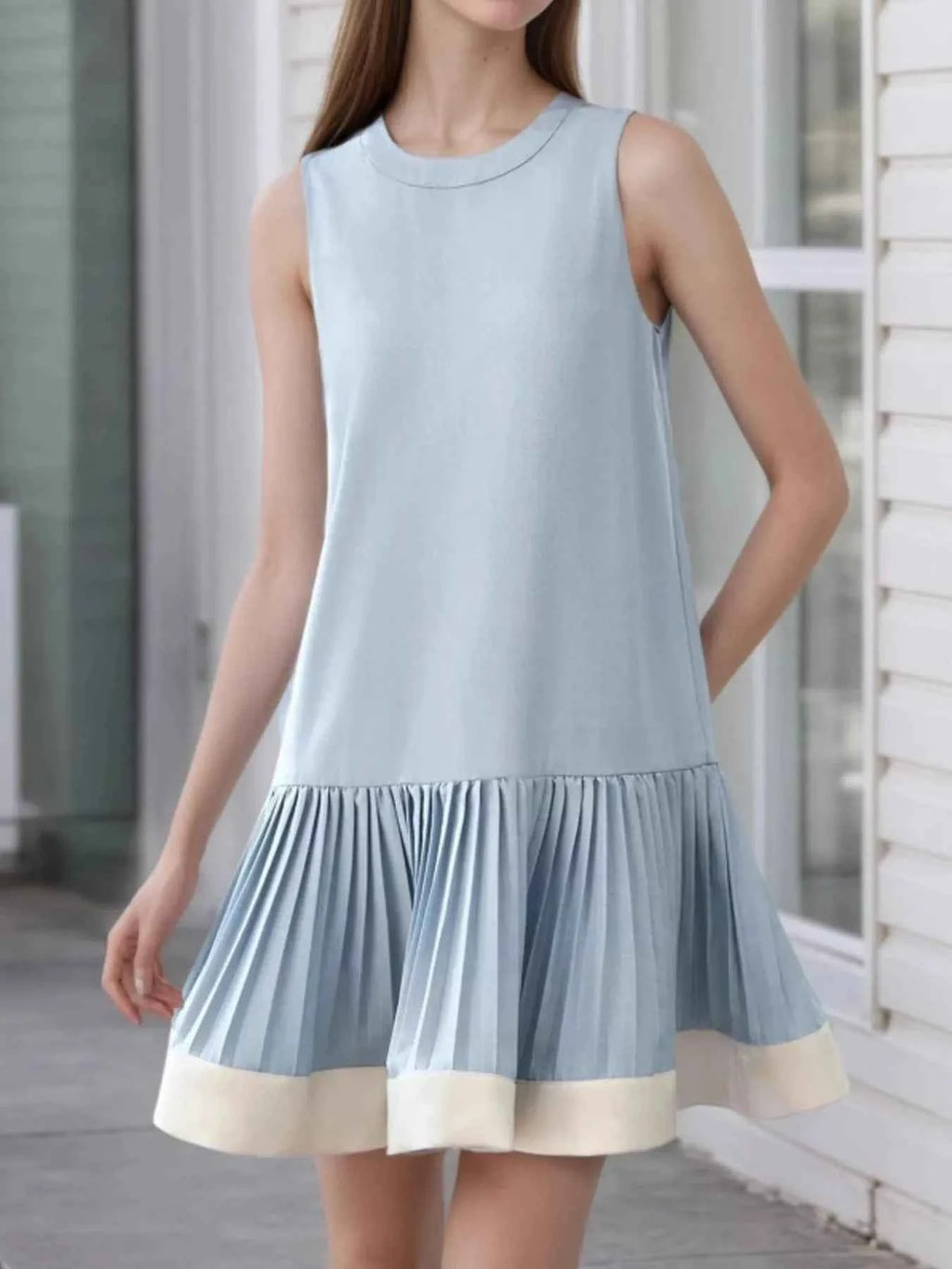 Sleeveless Pleated Hem Dress 699bf524-07e2-4d52-b6d6-3c9bf0bf1d04-Max-Origin