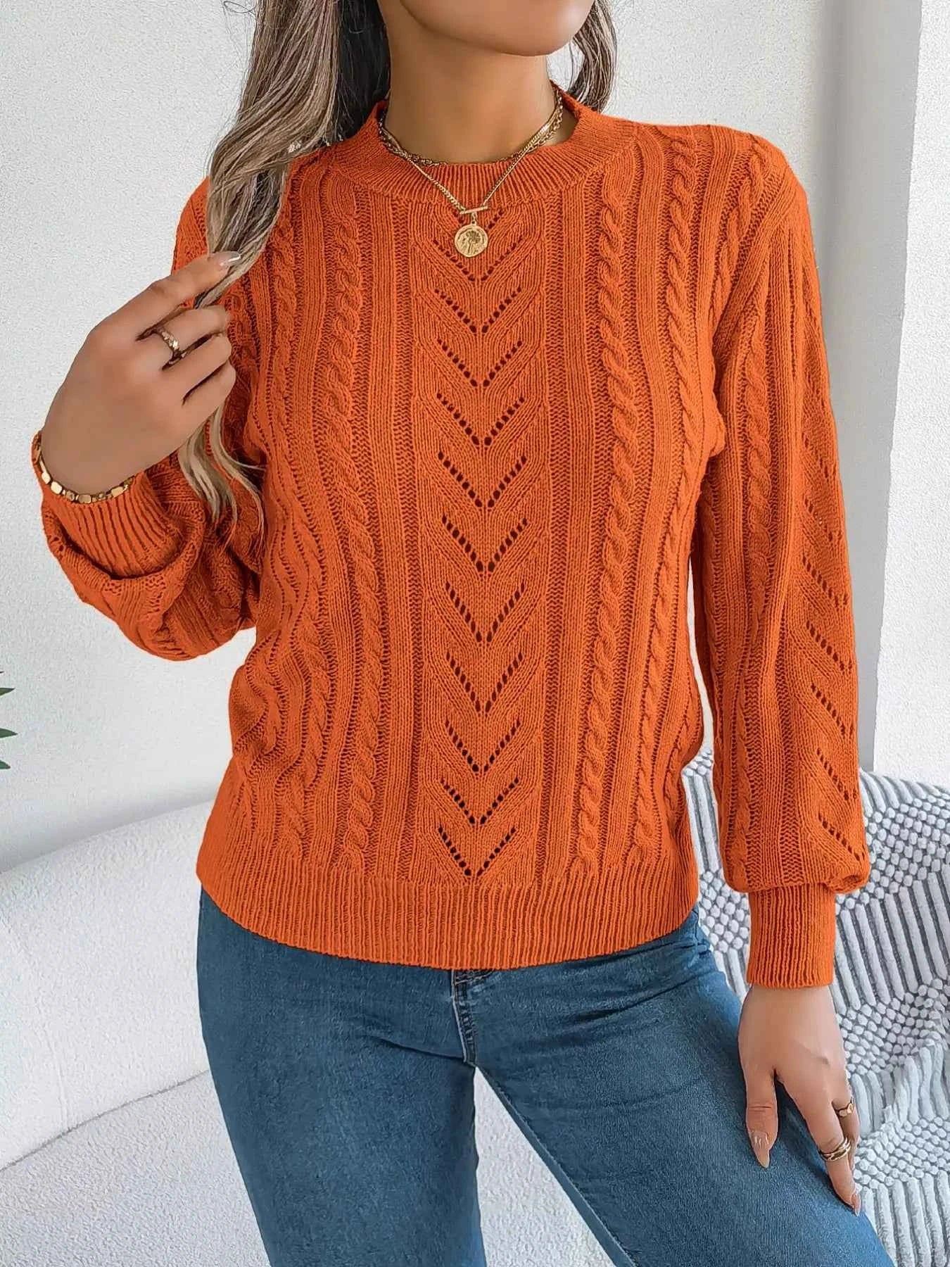 Cable-Knit Round Neck Sweater 69a73ea9-1c0b-4f48-911d-34da14acd047-Max-Origin