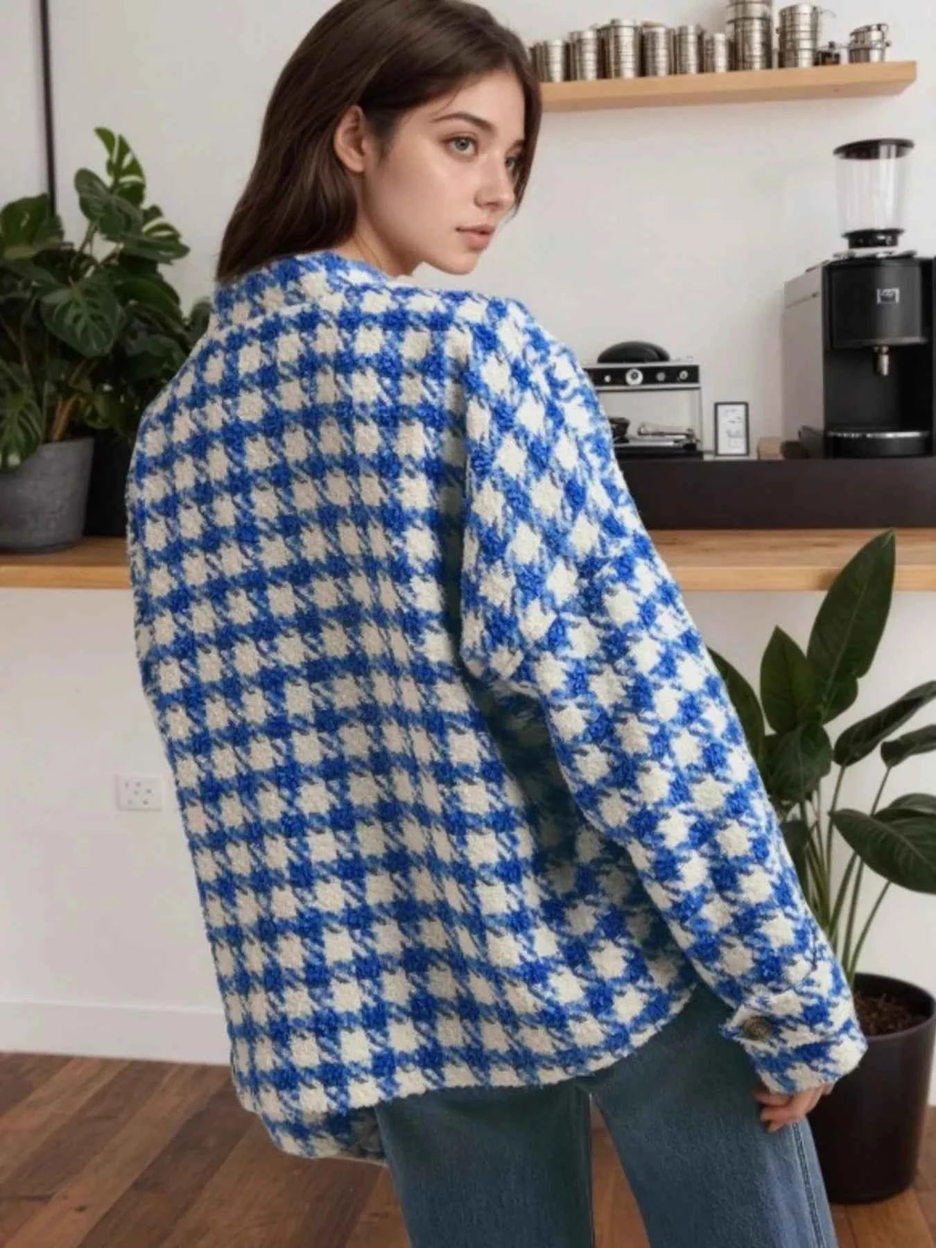 Houndstooth Button Up Long Sleeve Jacket 69befc76ca7c420fbed36202decfb239-Max-Origin
