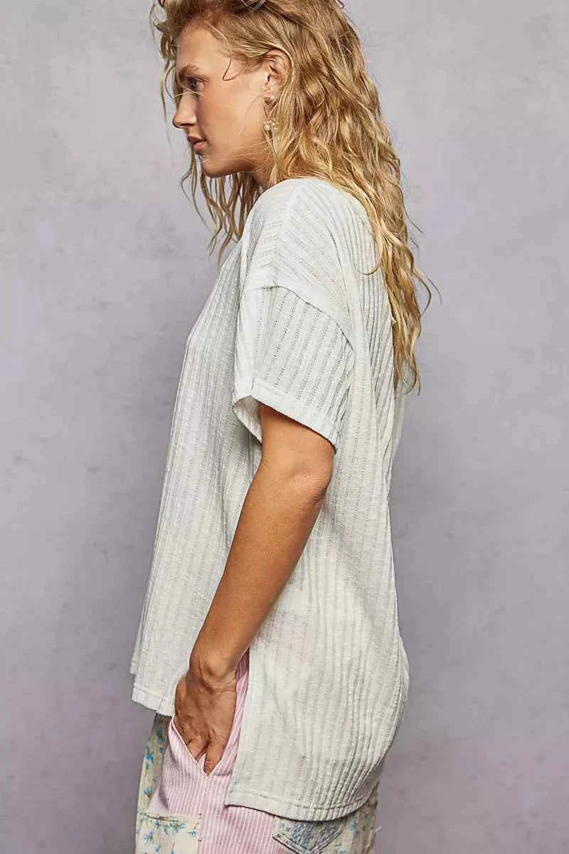 POL Ribbed Knit V-Neck Short Sleeve T-Shirt with Side Slit 69e7ff4b-8f9b-4122-bbe0-c10f61dd1452-Max-Origin