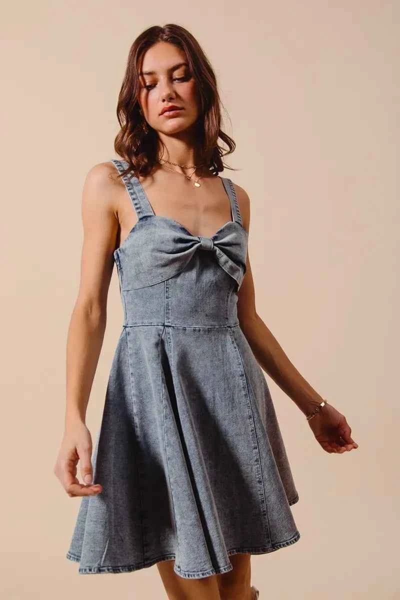 Mineral Washed Bow Ribbon Denim Flare Dress 6a4c141ed5f941e9acb29e7fe7e7087c-Max-Origin