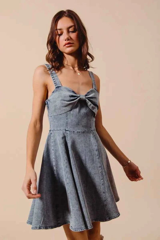 Mineral Washed Bow Ribbon Denim Flare Dress 6a4c141ed5f941e9acb29e7fe7e7087c-Max-Origin