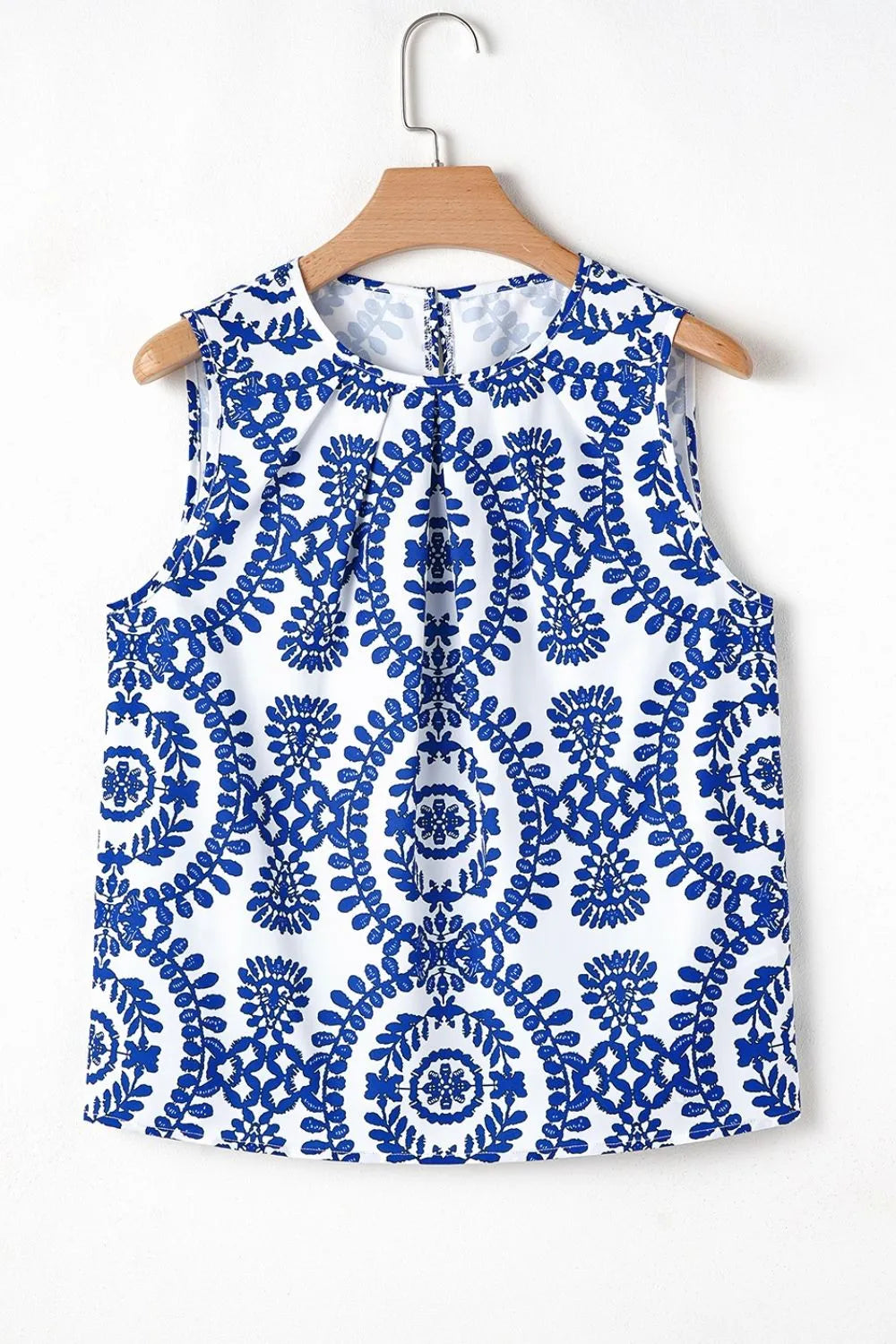 Printed Crew Neck Sleeveless Top 6a71173c-55eb-4b5f-ad63-ffa7c4841338-Max-Origin