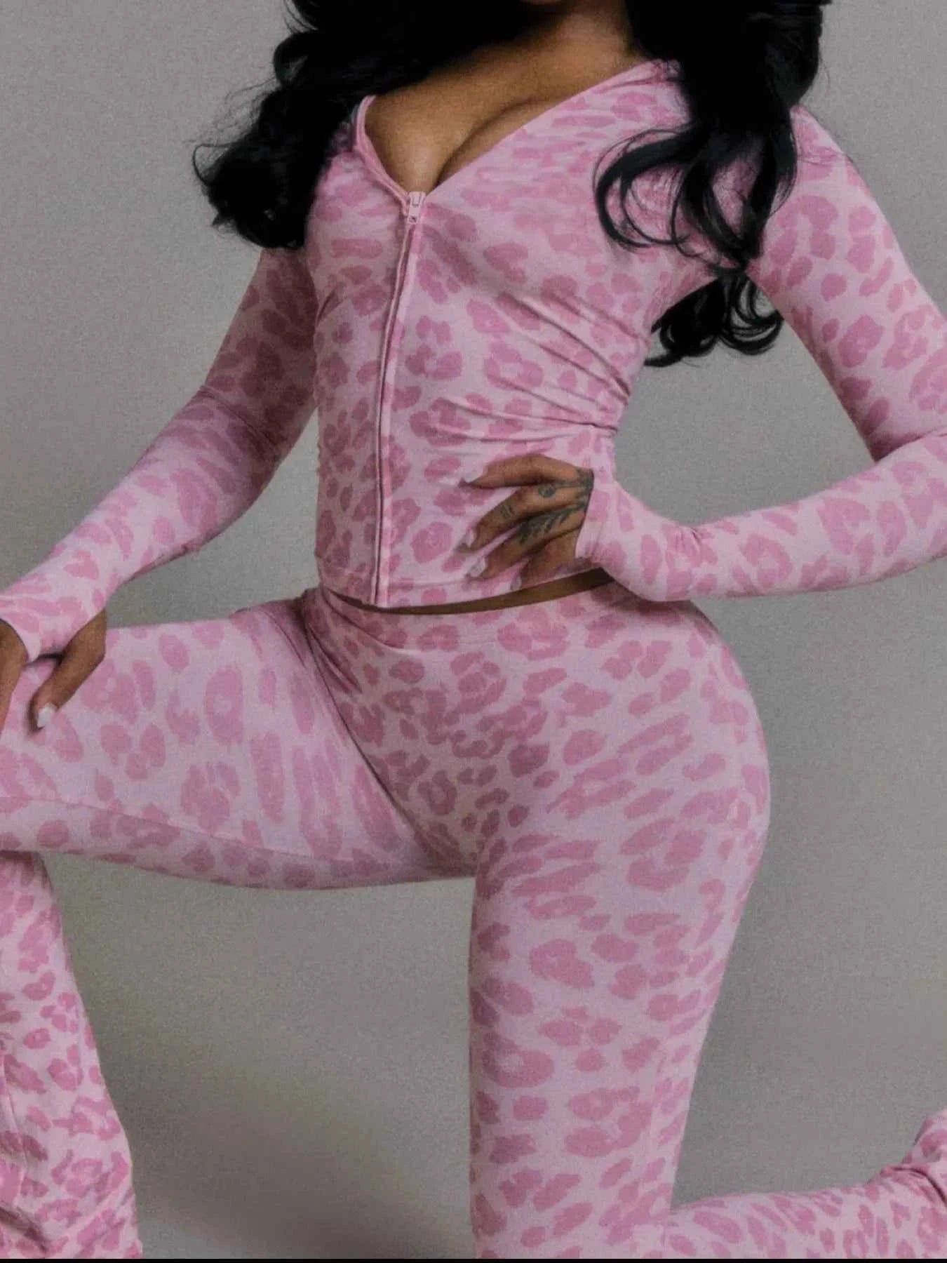 Zip Up Long Sleeve Top and Pants Set 6a9eaafa-e1dd-4eba-8106-9856bcfeaf6c-Max-Origin