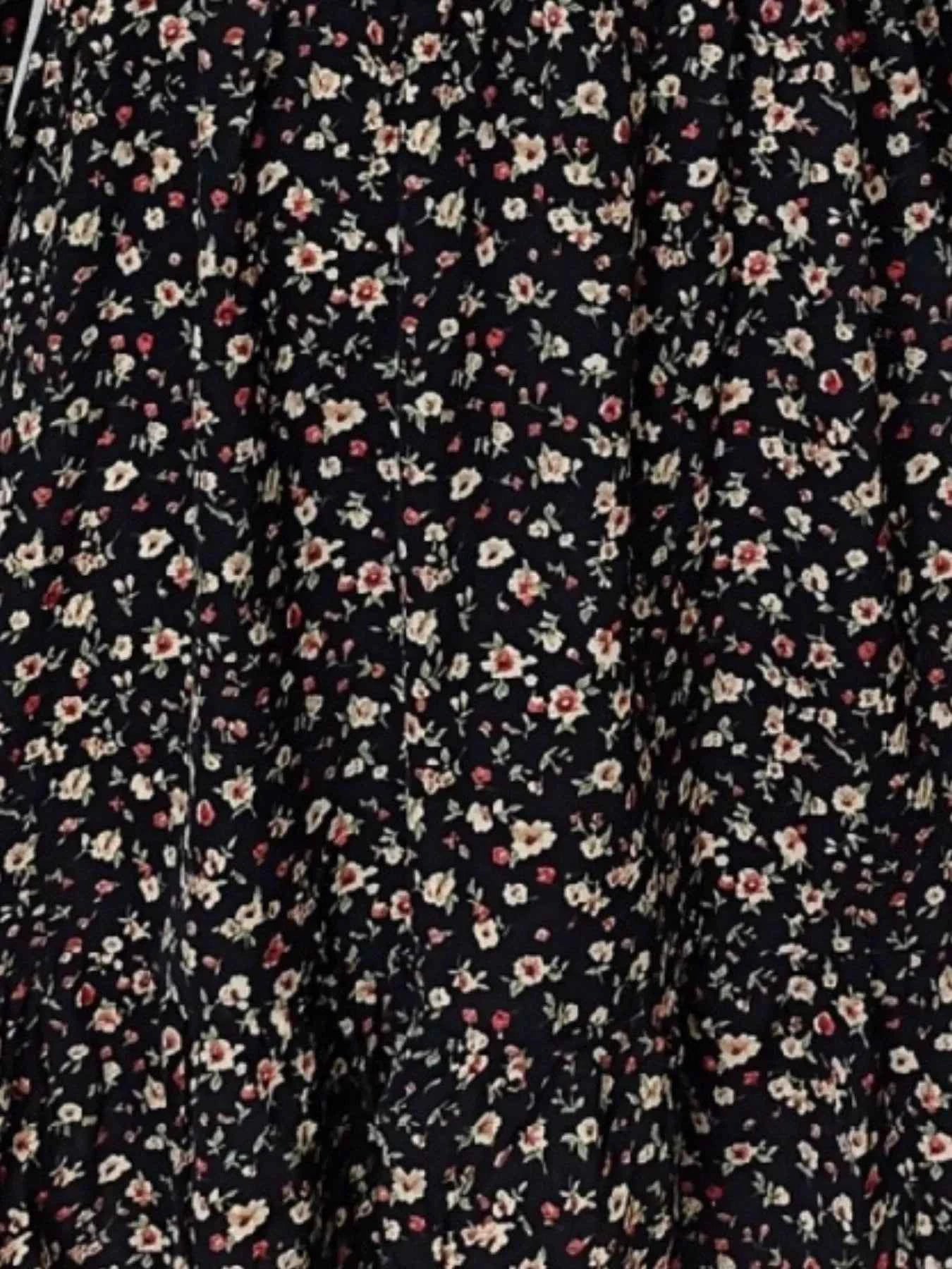 Floral V-Neck Balloon Sleeve Dress 6afd0c1a404e48209a47712729f1e908-Max-Origin