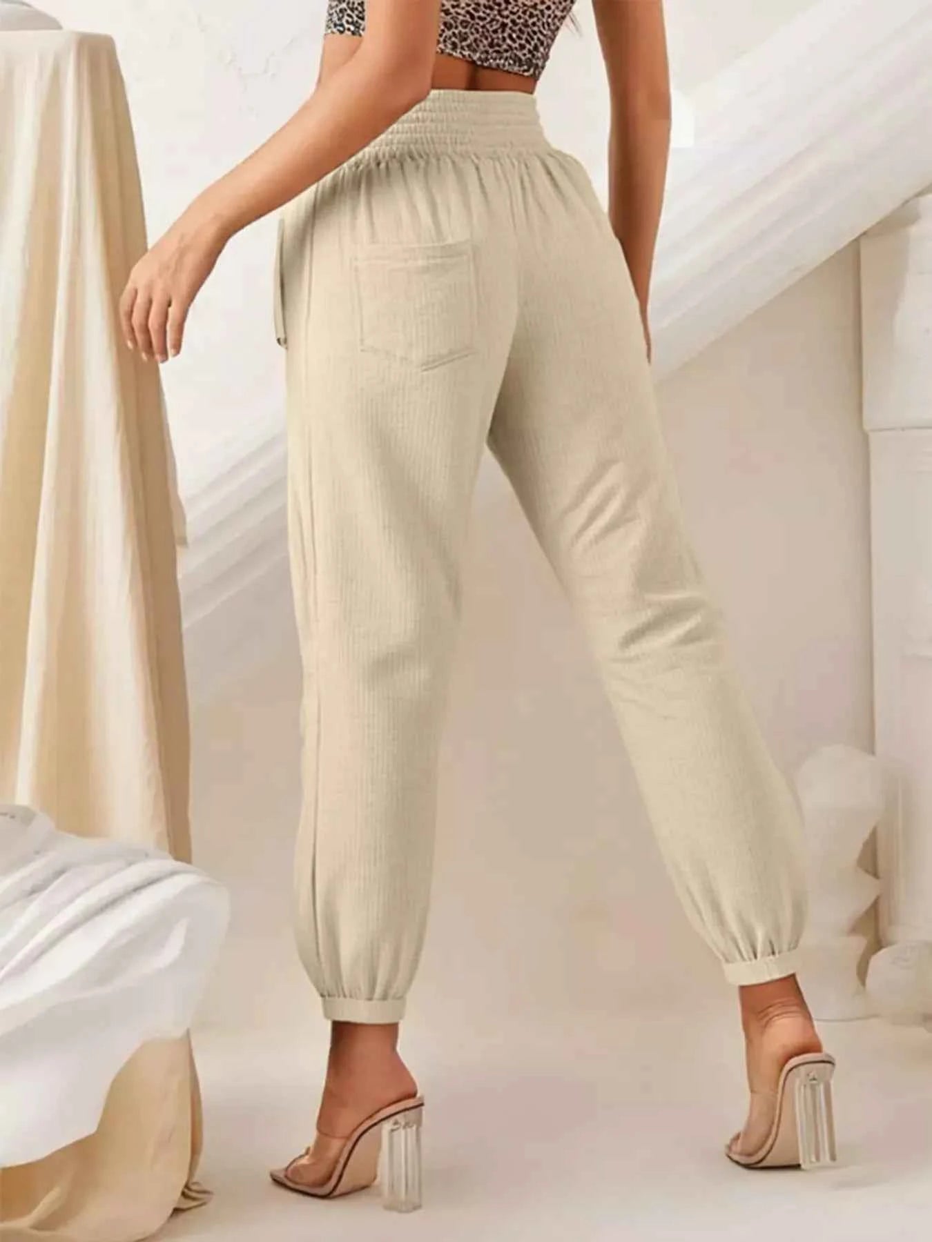 Smocked Textured Casual Pants 6b251c62-e6ba-42dc-aaa8-3caf8f28bdb2-Max-Origin