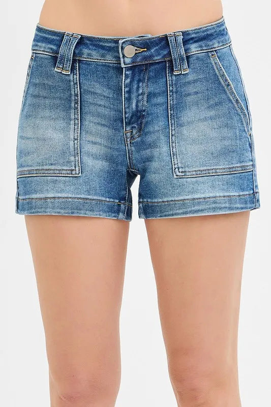 RISEN Low Rise Patched Pocket Shorts 6b4ae419cf4b4a07bdbe9eb59e4388d3-Max-Origin