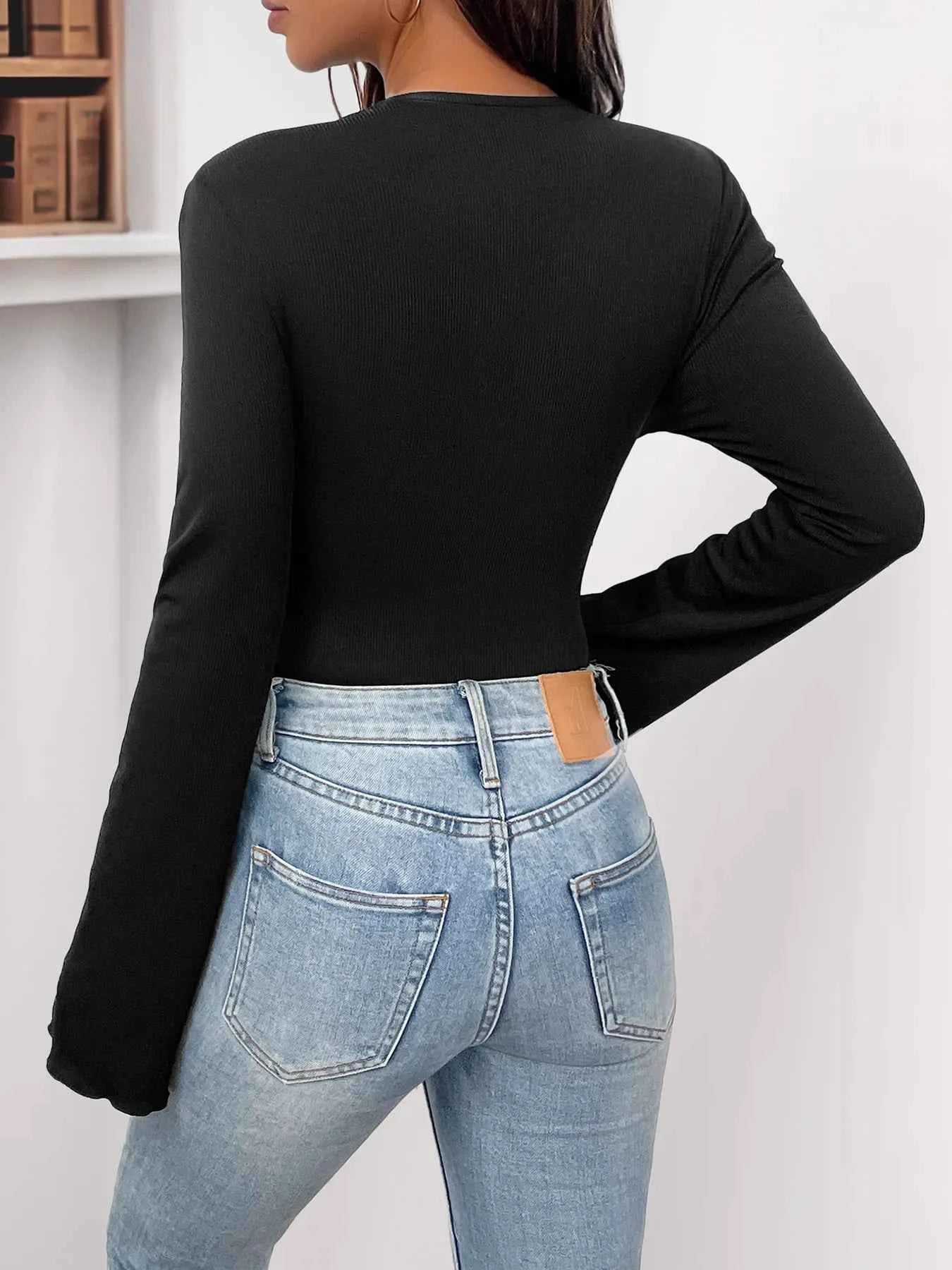 Flower Round Neck Long Sleeve Bodysuit 6b65731bc42748b581d0753041474ec4-Max-Origin
