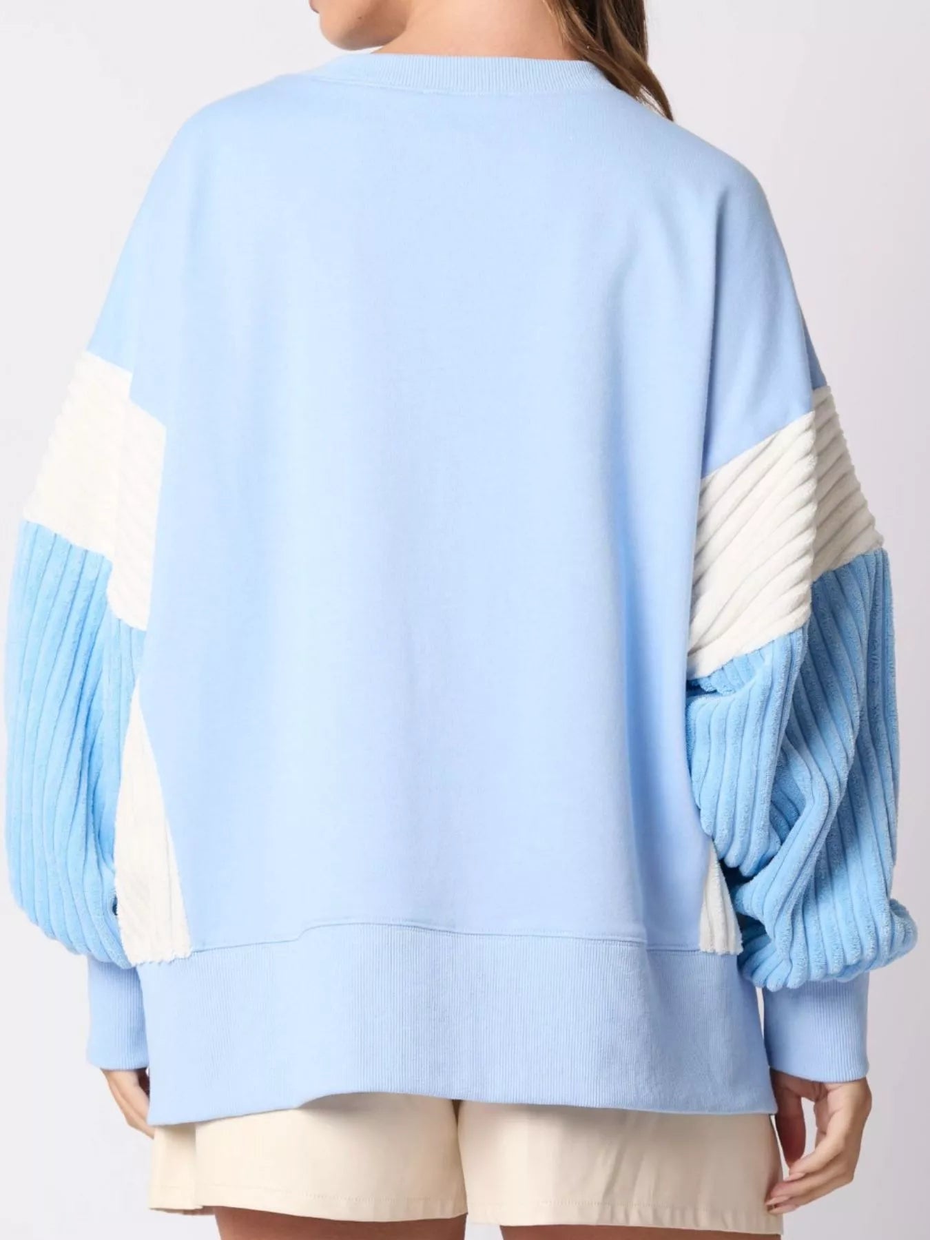 Nutcracker Long Sleeve Sweatshirt with Side Slit 6b76086b-e020-486a-9526-e9561a118773-Max-Origin