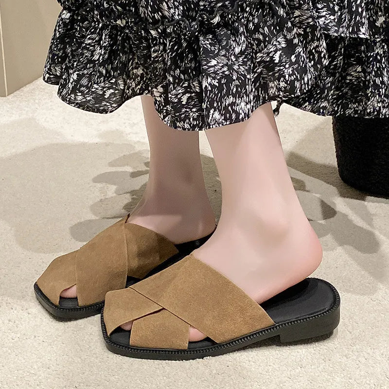 Square Toe Flats Sandals 6b7e4c42-cb79-4ea1-b55c-a337c0c078c9-Max-Origin