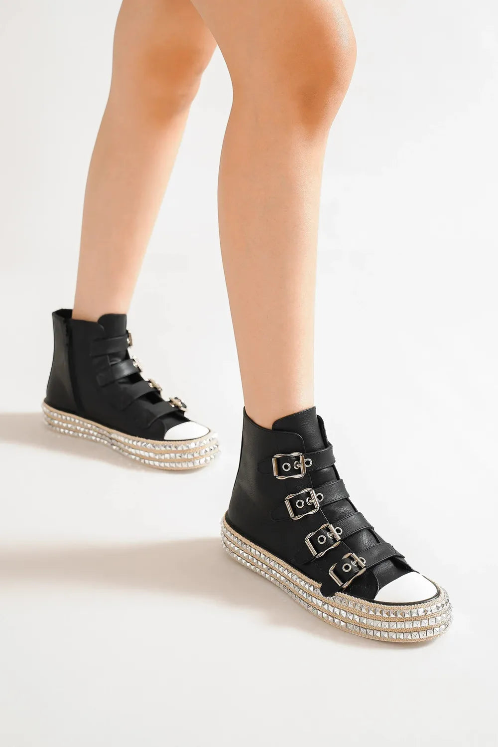 Beast Fashion Multi-Buckle Straps Studded Platform Sneakers Black 6b8b2755-86ec-4449-b82b-8ef18e978e87-Max