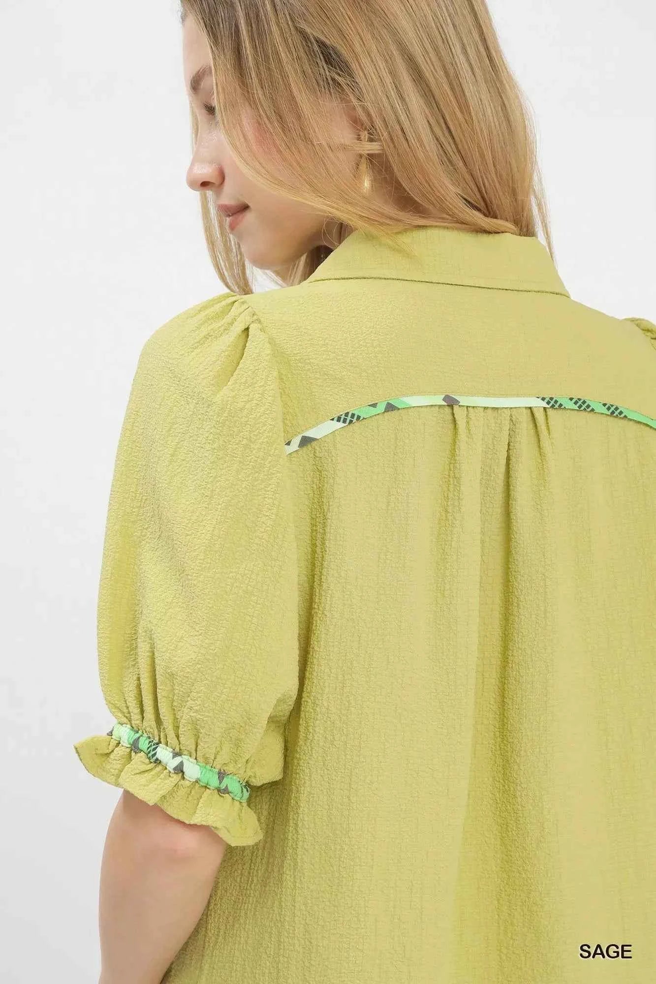 Umgee Scalloped Trim Blouse with Puff Sleeves 6bc1e9c4-c1b4-46c8-8750-f817a2bf9dd0-Max-Origin