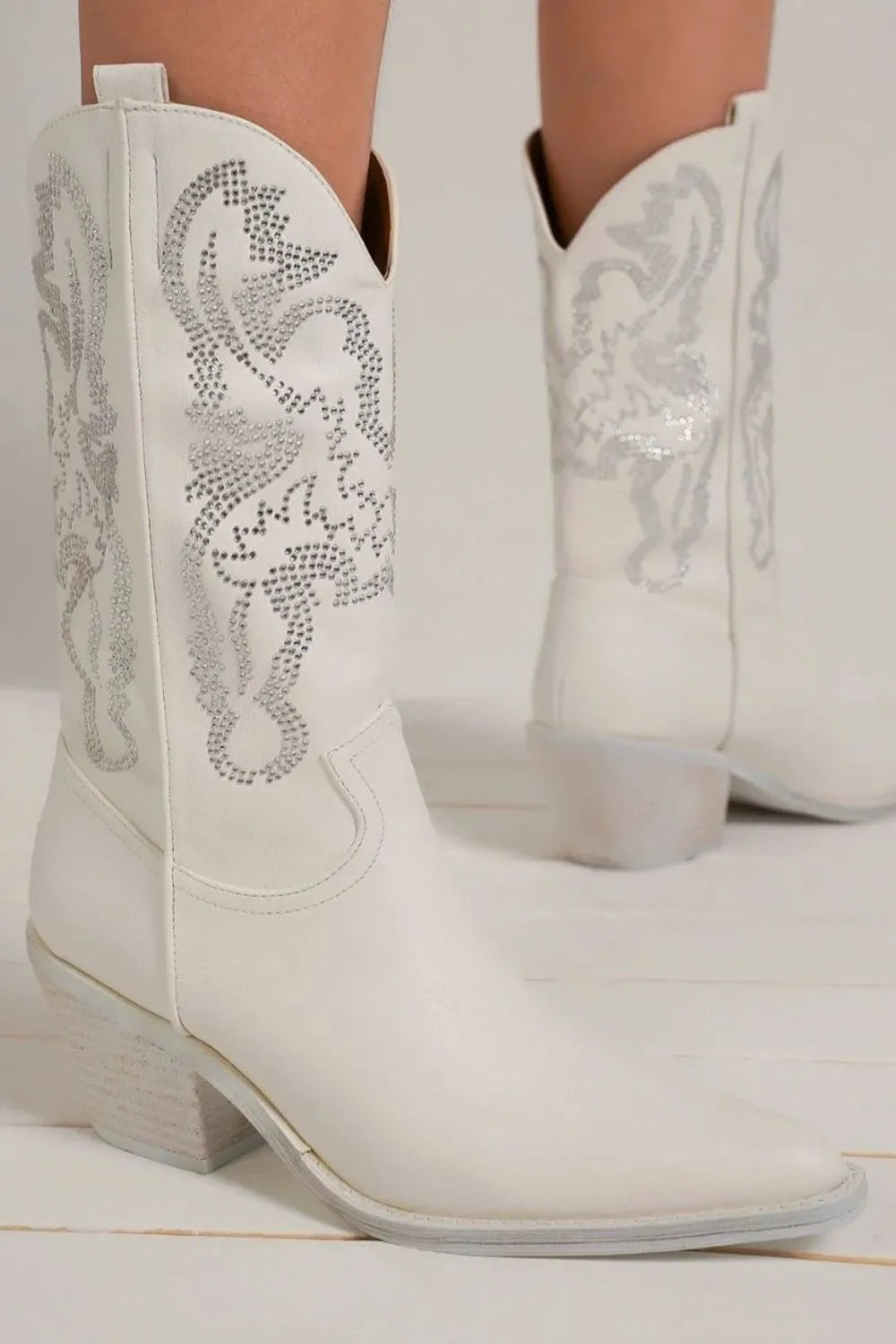 Beast Fashion Rhinestone Detail Point Toe Boots 6bc749dc-a1b2-4d5c-8433-377f94d4f614-Max