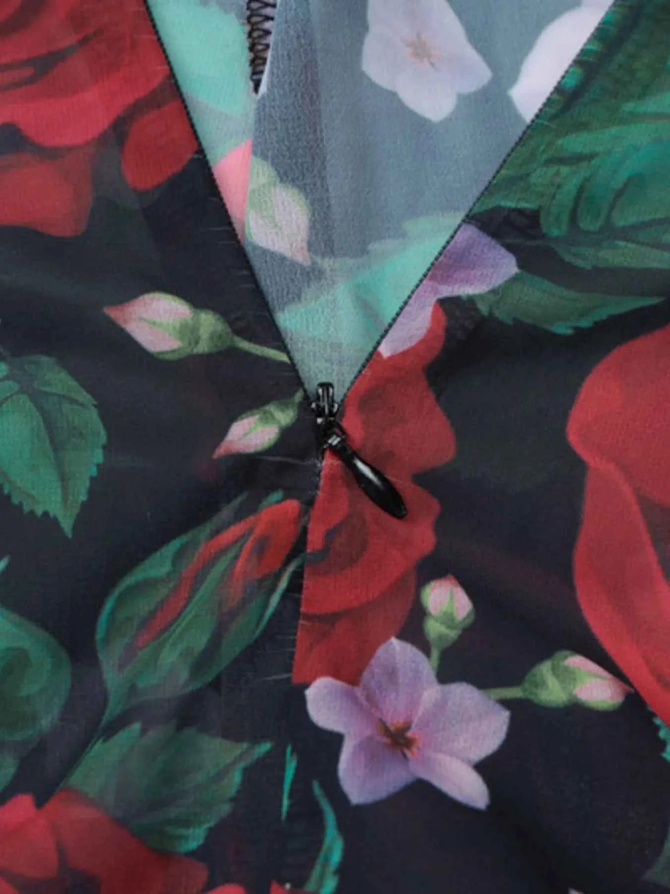 Floral Print Bodycon Maxi Dress 6bd01d16-1d35-46e7-94bc-288899a203b0-Max-Origin