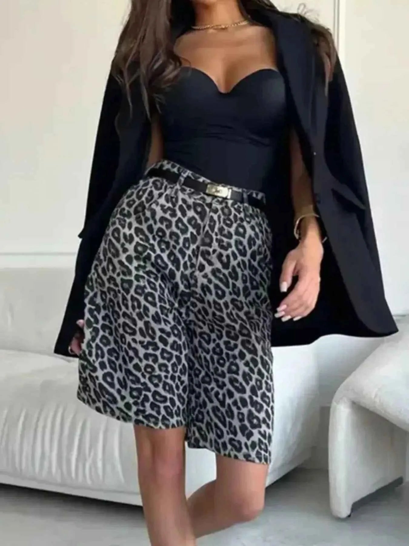 Leopard Print High-Waisted Casual Shorts 6bdfc71a-de71-4c91-bb78-7d33bd8b42ab-Max-Origin