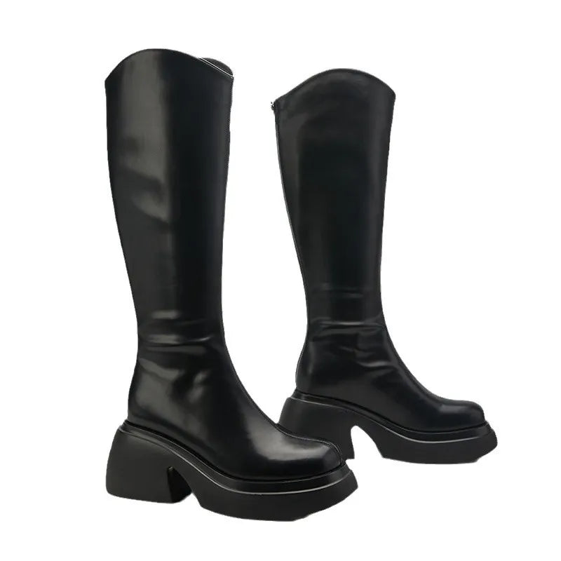 Round Toe Platform Boots 6be20a5a-a65c-4321-a333-811b78df357a-Max-Origin