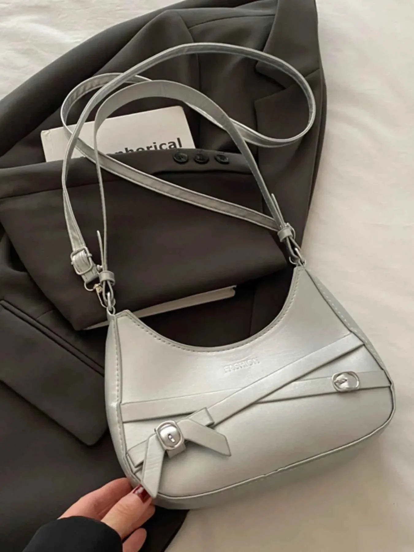 Adjustable Strap Leather Shoulder Bag Silver onesize 6cabeb17-55ff-4b7b-ab7c-c517ac091ee7-Max-Origin