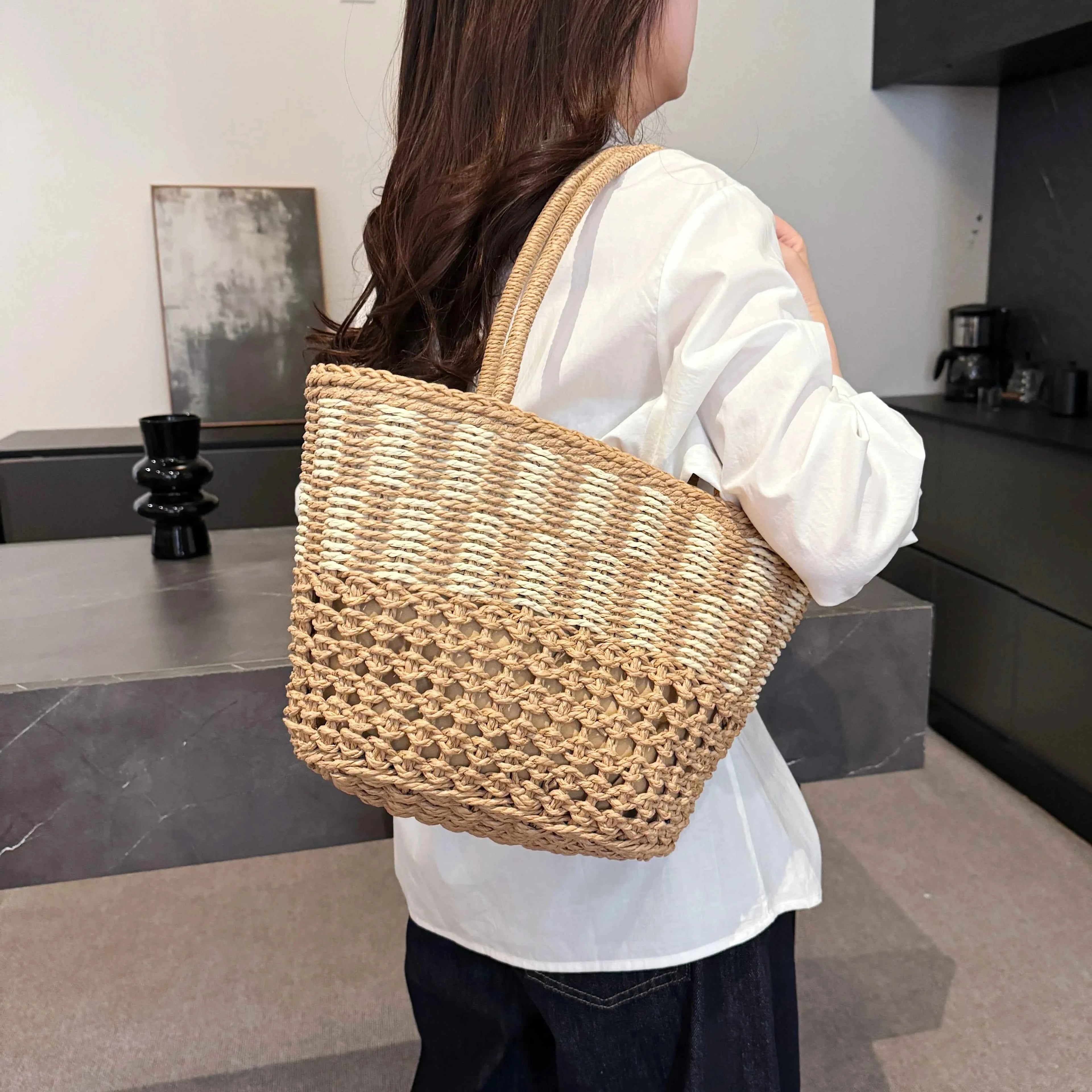 Woven Straw Tote Bag Khaki onesize 6caee4183120454290a0b03e50ced1e1-Max-Origin