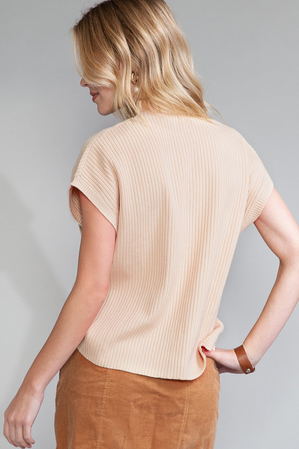 Green Patch Pocket Ribbed Knit Short Sleeve Sweater 6cc7614acbbed858