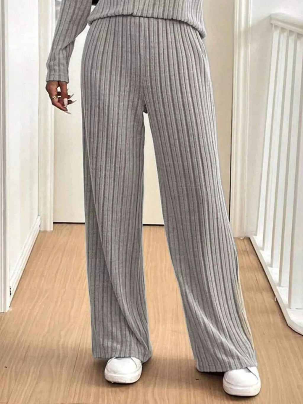 Button Detail Long Sleeve Top and Pants Set 6ce0c19e-c0f4-45aa-9282-d1d0663ce83a-Max-Origin