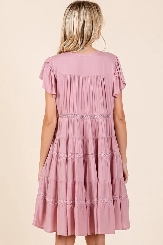 Lace Detail Ruffled Button Down Tiered Dress 6d13d45c-4f79-4d3f-a2cc-0dc68f45caac-Max