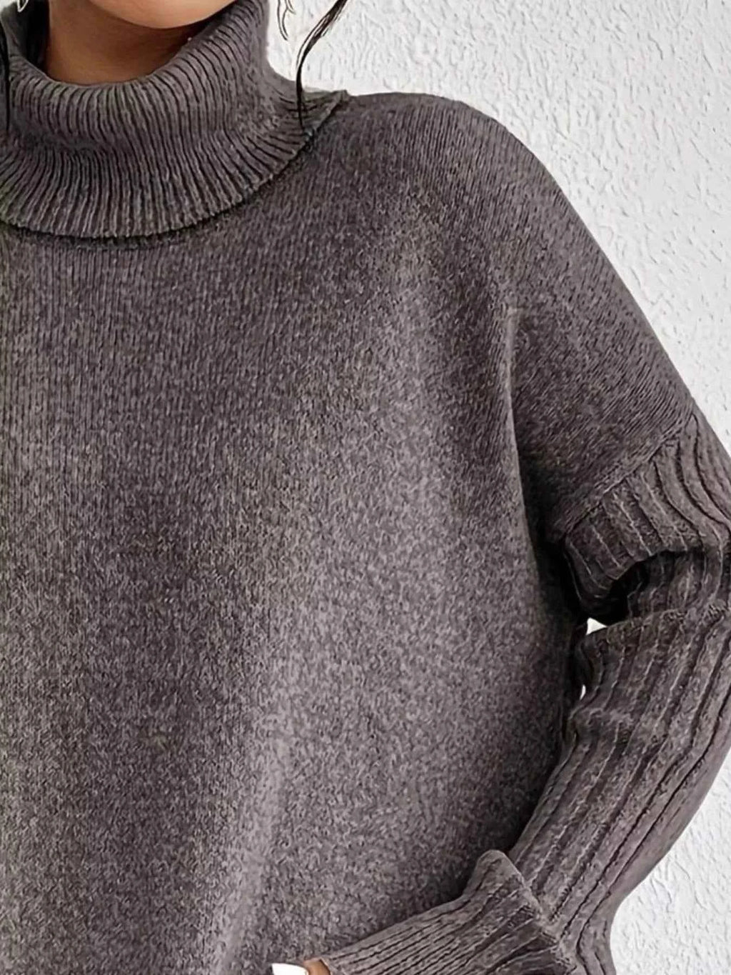 Turtleneck Dropped Shoulder Sweater 6d2024fd-d14e-494e-852f-c3de9d6aa868-Max-Origin