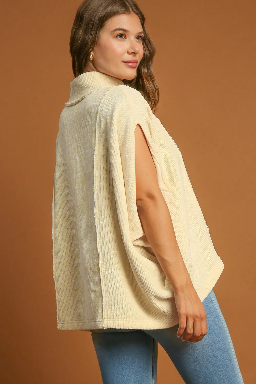 Umgee Solid Color Mock Neck Short Sleeve Top 6d2c9775-59f1-426f-995d-680e3a7afecf-Max