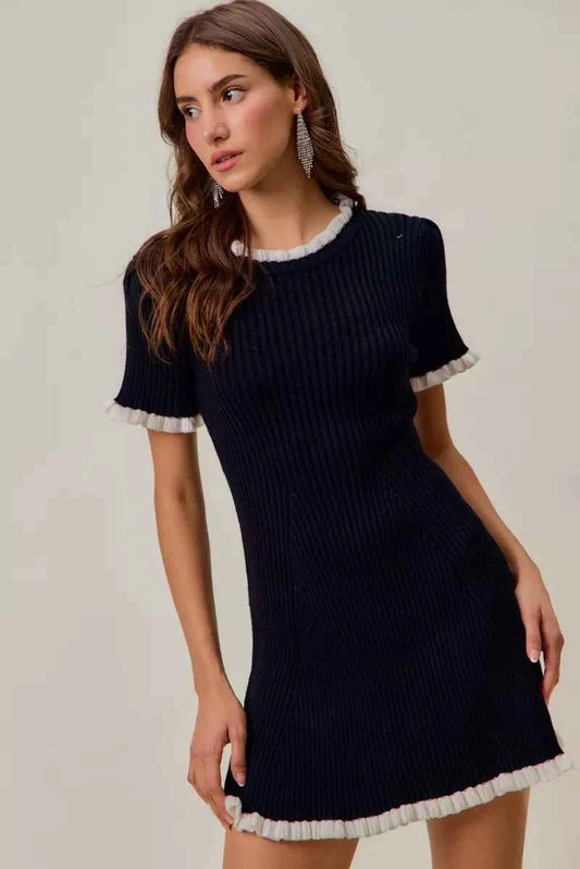 SO ME Contrast Ruffled Sweater Knit Mini Dress BLACK WHITE 6d4af5fbc0f64ed7ae578b1866553d37-Max-Origin