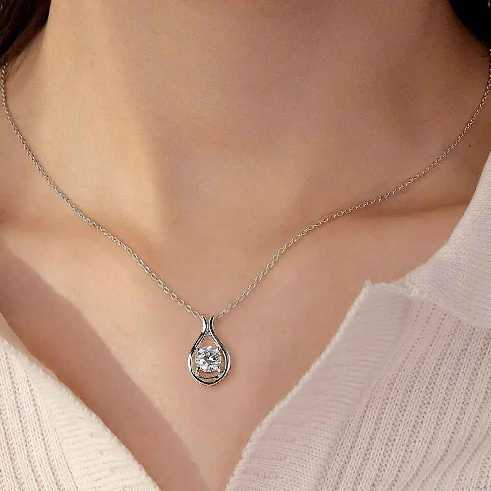 2 Carat Moissanite 925 Sterling Silver Pendant Necklace Silver One Size 6d734833-33c1-4fd6-9480-683f5e317735-Max