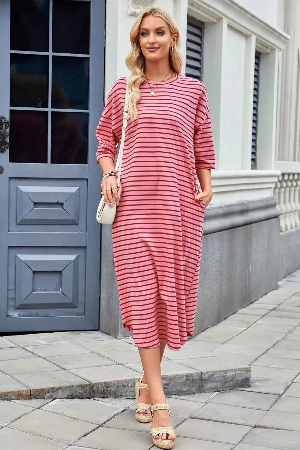 Lovelet Contrast Striped Half Sleeve Midi Tee Dress 6d8c6728-6292-4bba-a2fd-70c02b94daa8-Max
