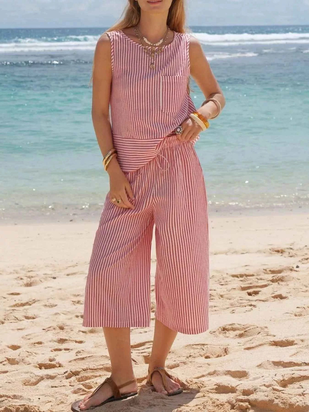 Striped Sleeveless Top and Cropped Pants Set 6da1e27f40e24c8c86d6cfe7002d08e3-Max-Origin