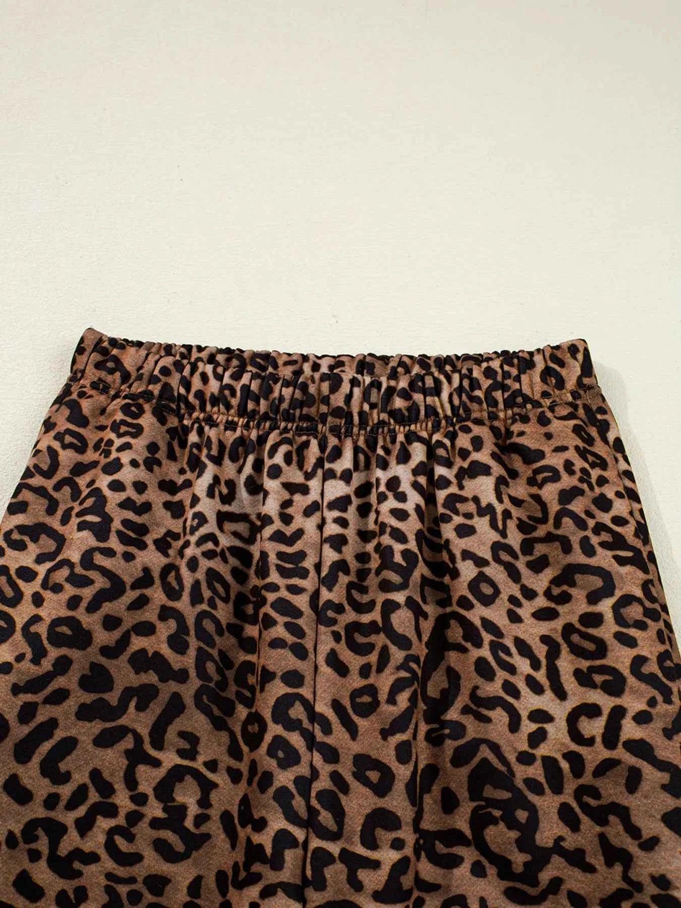 Leopard Print Contrast Trim Long Sleeve Top and Pants Set 6e377c5c862a45fbaa2137adf9ade405-Max-Origin