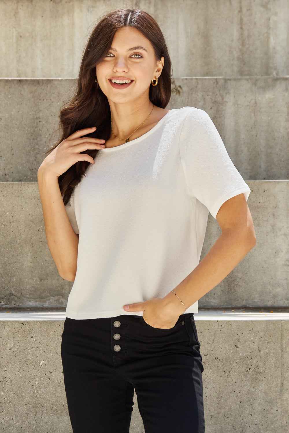And The Why Pearly White Full Size Criss Cross Pearl Detail Open Back T-Shirt 6e9bda0f86a64b658b7e37503b3e7dbc-Max