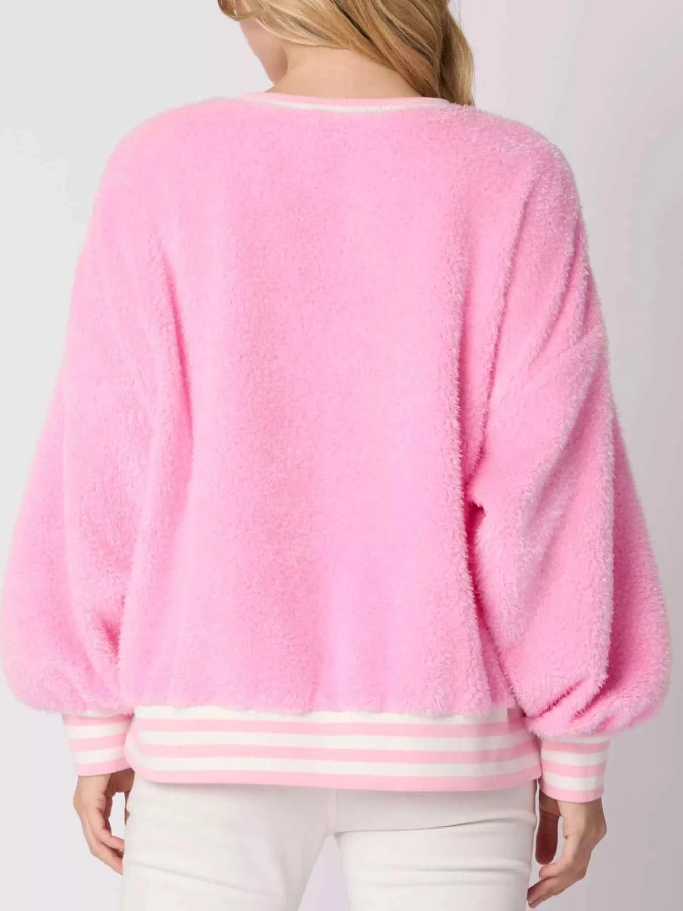 Rhinestone Merry Christmas Round Neck Sweatshirt 6ebbb52a-52d6-4225-9c70-87210442b294-Max-Origin