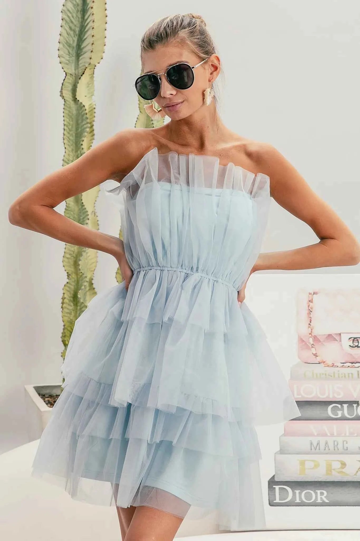 Sleeveless Layered Organza Dress 6f12a3f978ce410ea34b602e80dd5e0d-Max-Origin