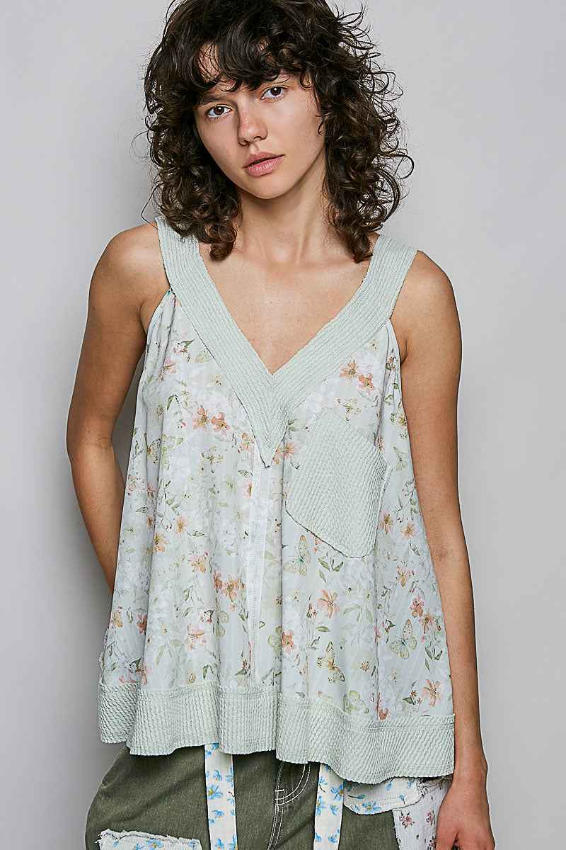 POL Floral V-Neck Tank with Front Pocket SAGE MULTI 6f27b44c-5125-40f7-acc3-5e6ecfc18f0b-Max