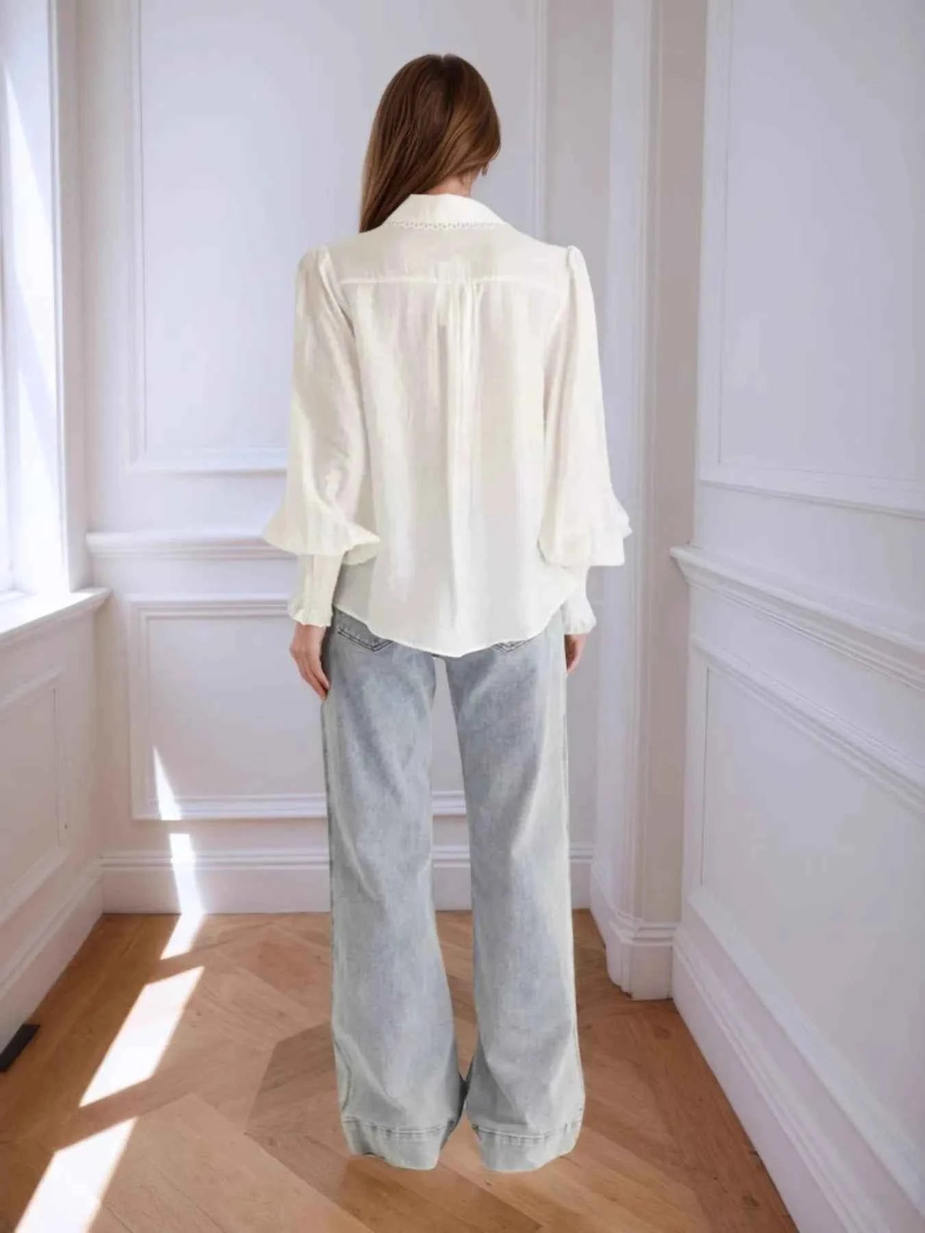 Collared Neck Lantern Sleeve Shirt 6f56d4d64a374783be56b1a1513e1634-Max-Origin