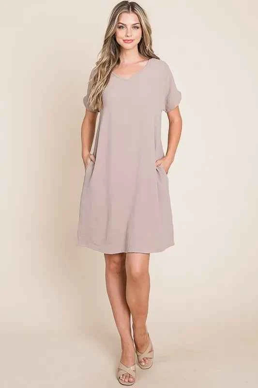 BOMBOM V-Neck Short Sleeve Dress with Pockets 6f590a67-b5c1-45f8-a07e-6ddcf4f43993-Max-Origin