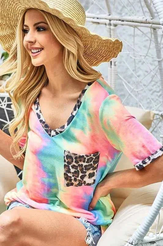 Tie Dye Print V Neck Top With Front Patch Pocket 6f69737f0db44a7ca713af1404e9de82-Max-Origin
